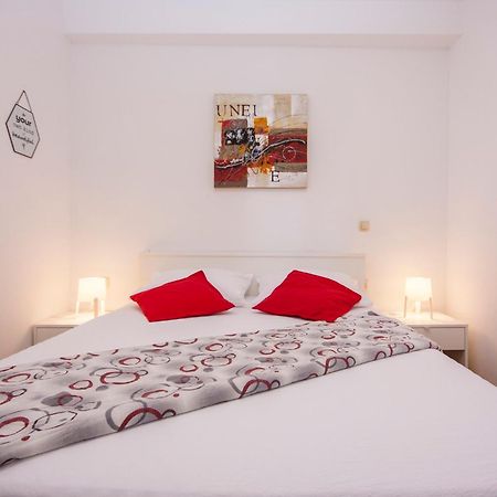Apartments Alisa Brodarica  Zewnętrze zdjęcie